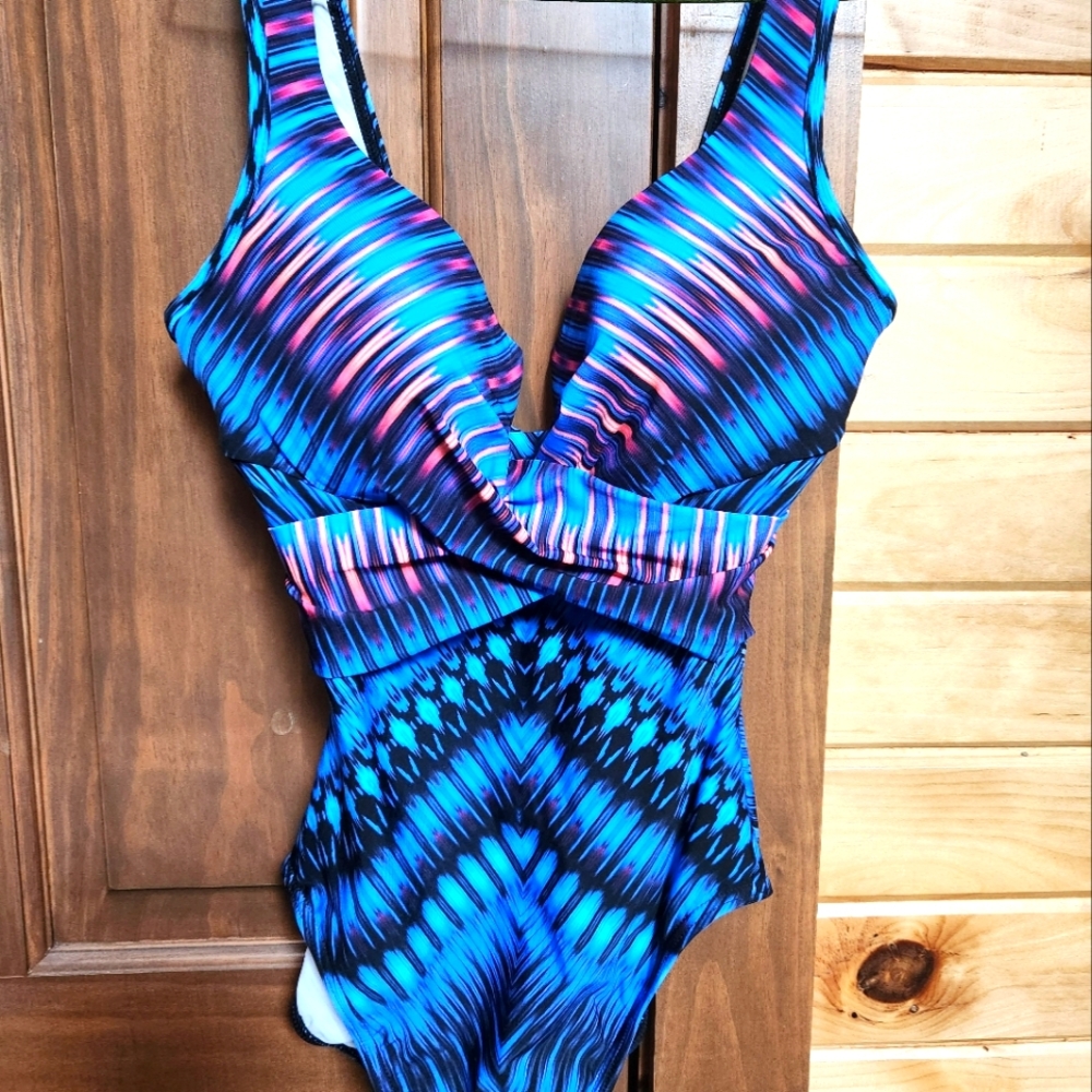 MIRACLE SUIT